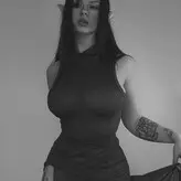 Innervus голая #1948