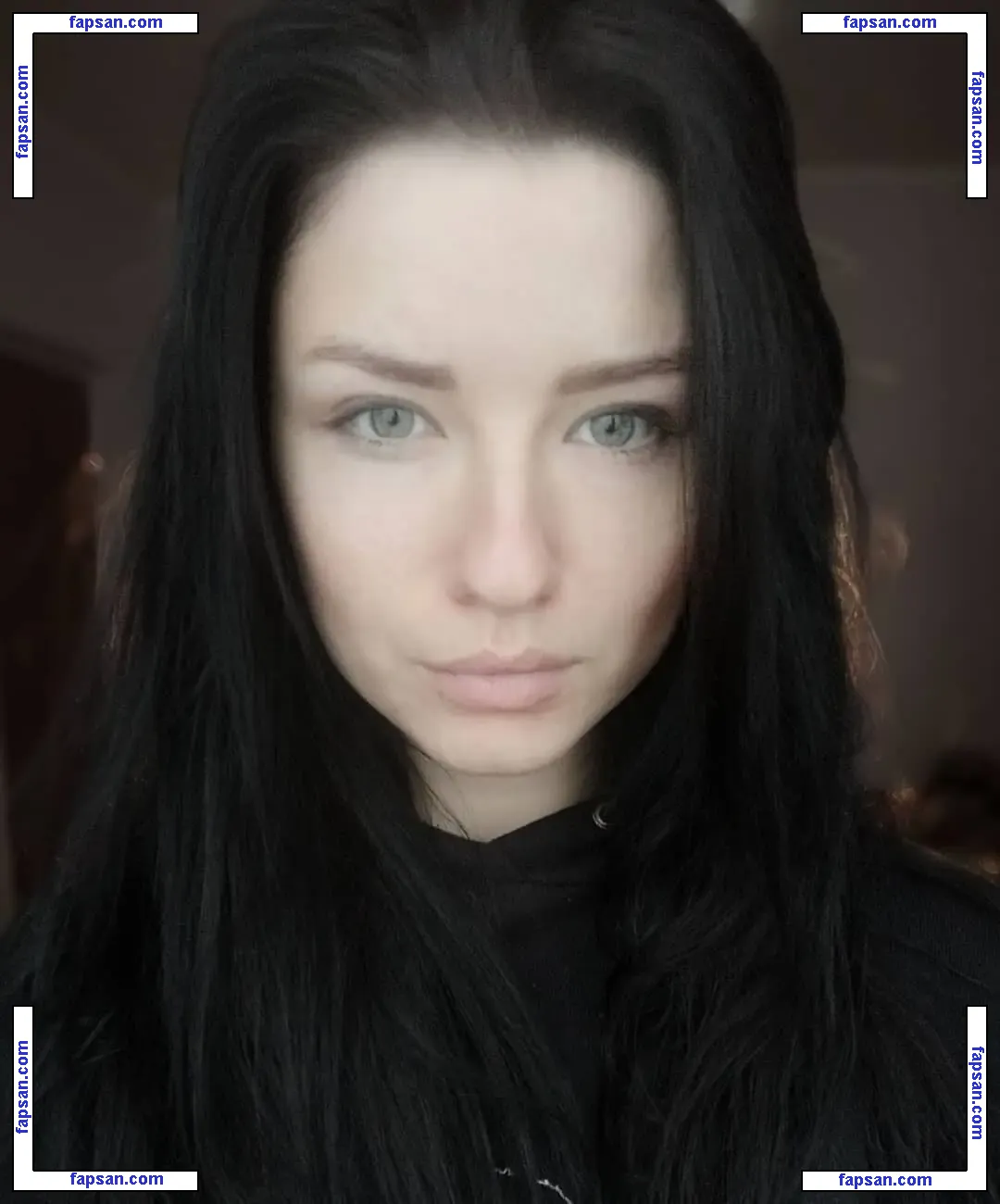 Innervus голая фото #2040 с Онлифанс