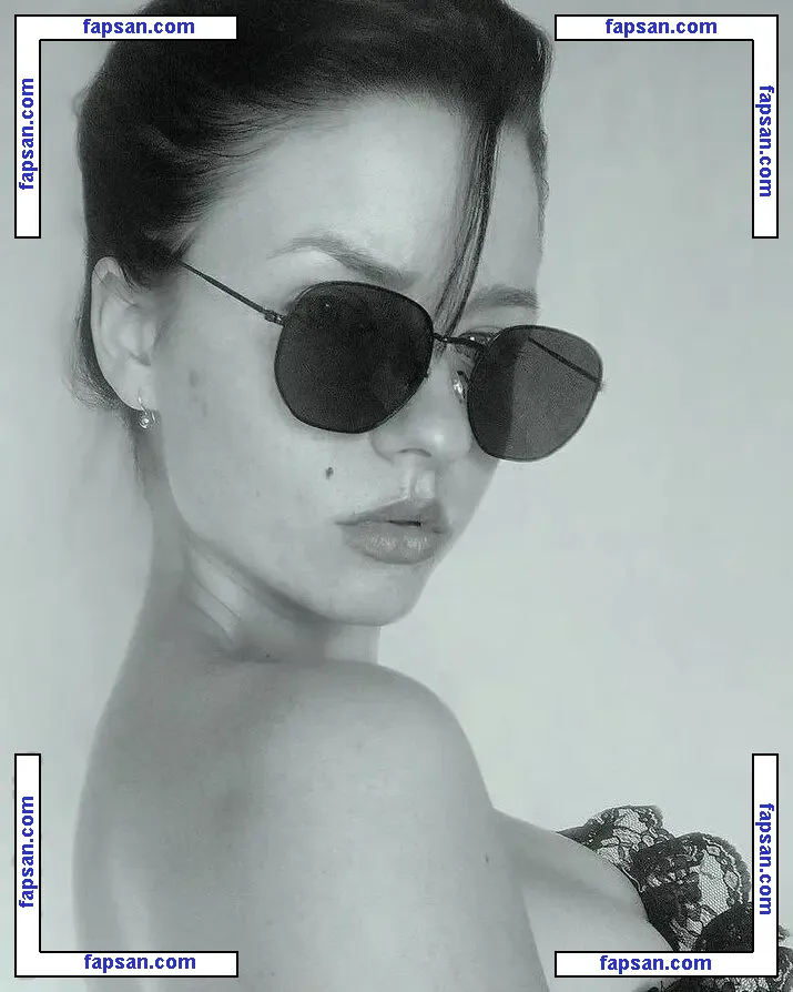 Innervus голая фото #2064 с Онлифанс