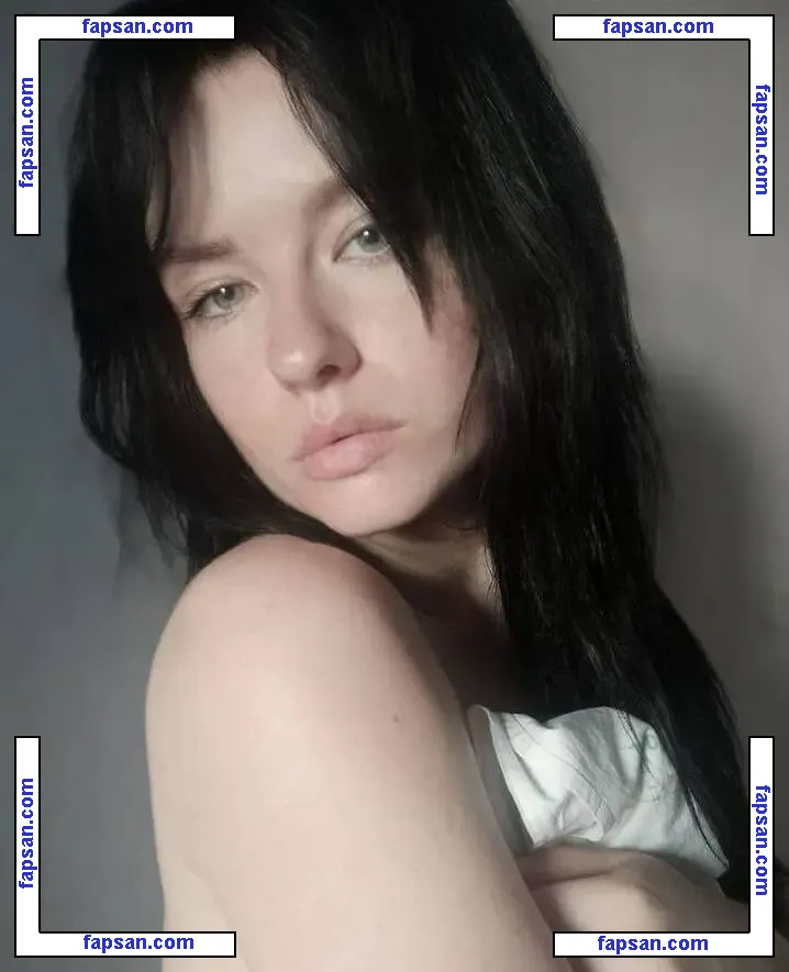 Innervus голая фото #2071 с Онлифанс