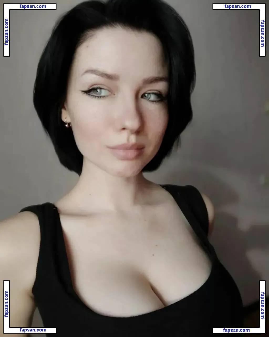 Innervus голая фото #2072 с Онлифанс