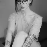 Innervus голая #2098