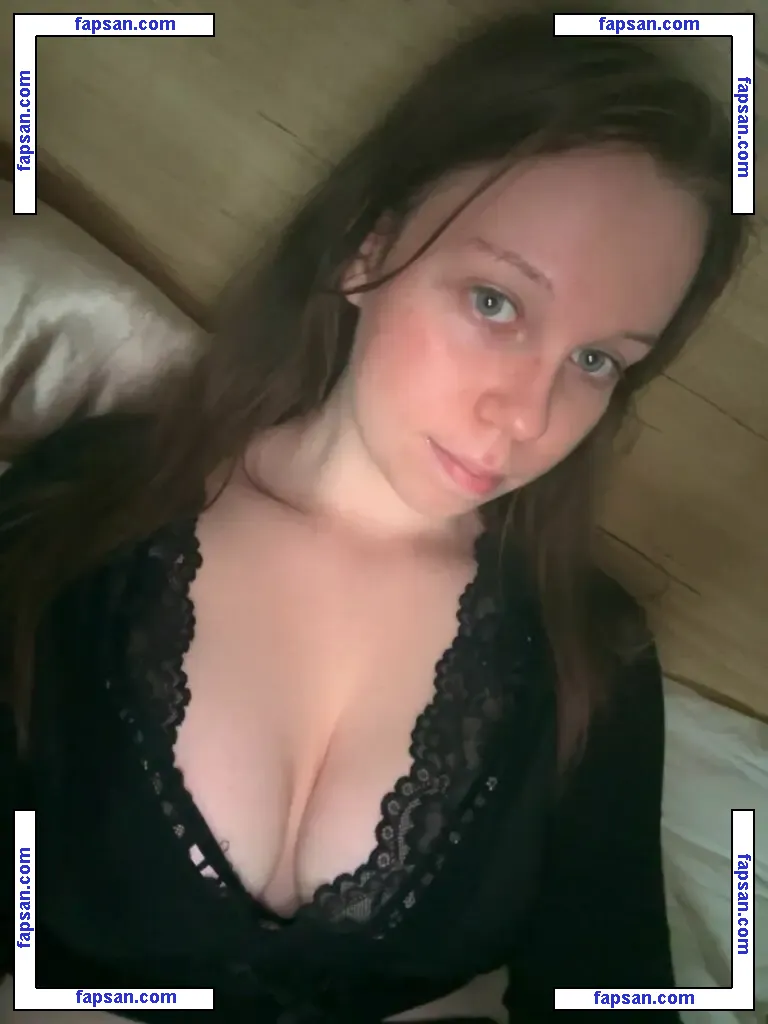 Inniehoney nude photo #0030 from OnlyFans