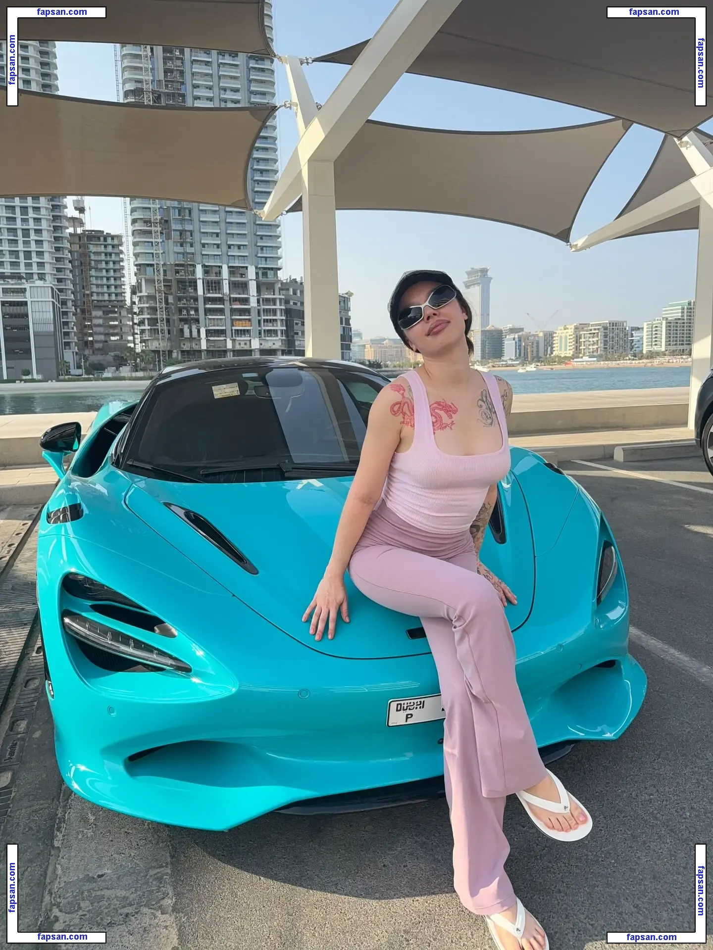 Instasamka nude photo #0032 from OnlyFans