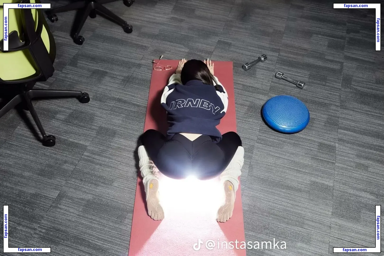 Instasamka nude photo #0039 from OnlyFans