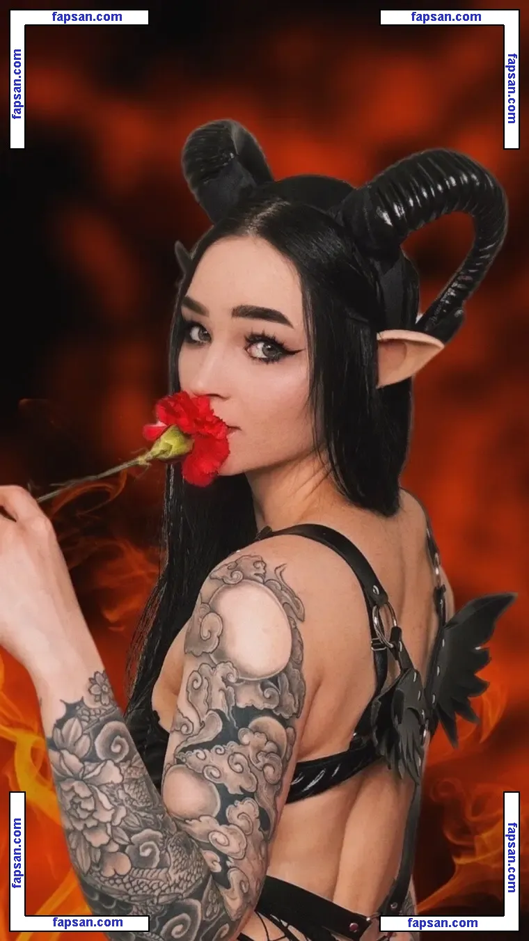 intuitive_elf1 nude photo #0003 from OnlyFans