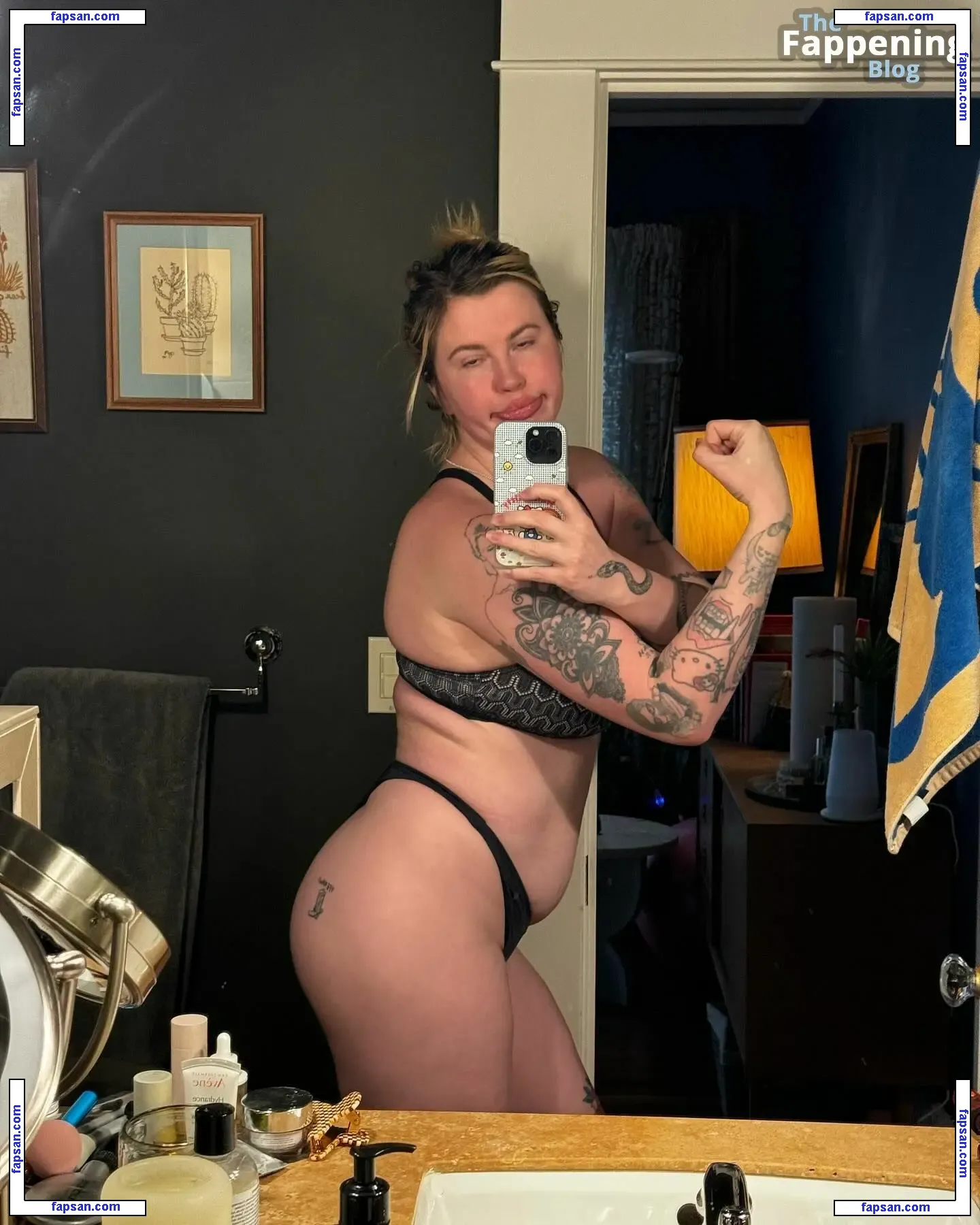 Ireland Baldwin nude photo #3565 from OnlyFans