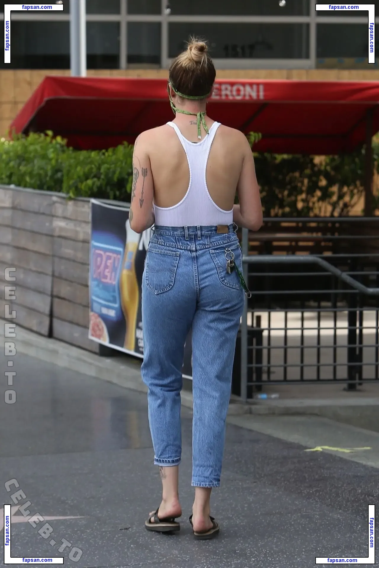 Ireland Baldwin nude photo #3679 from OnlyFans