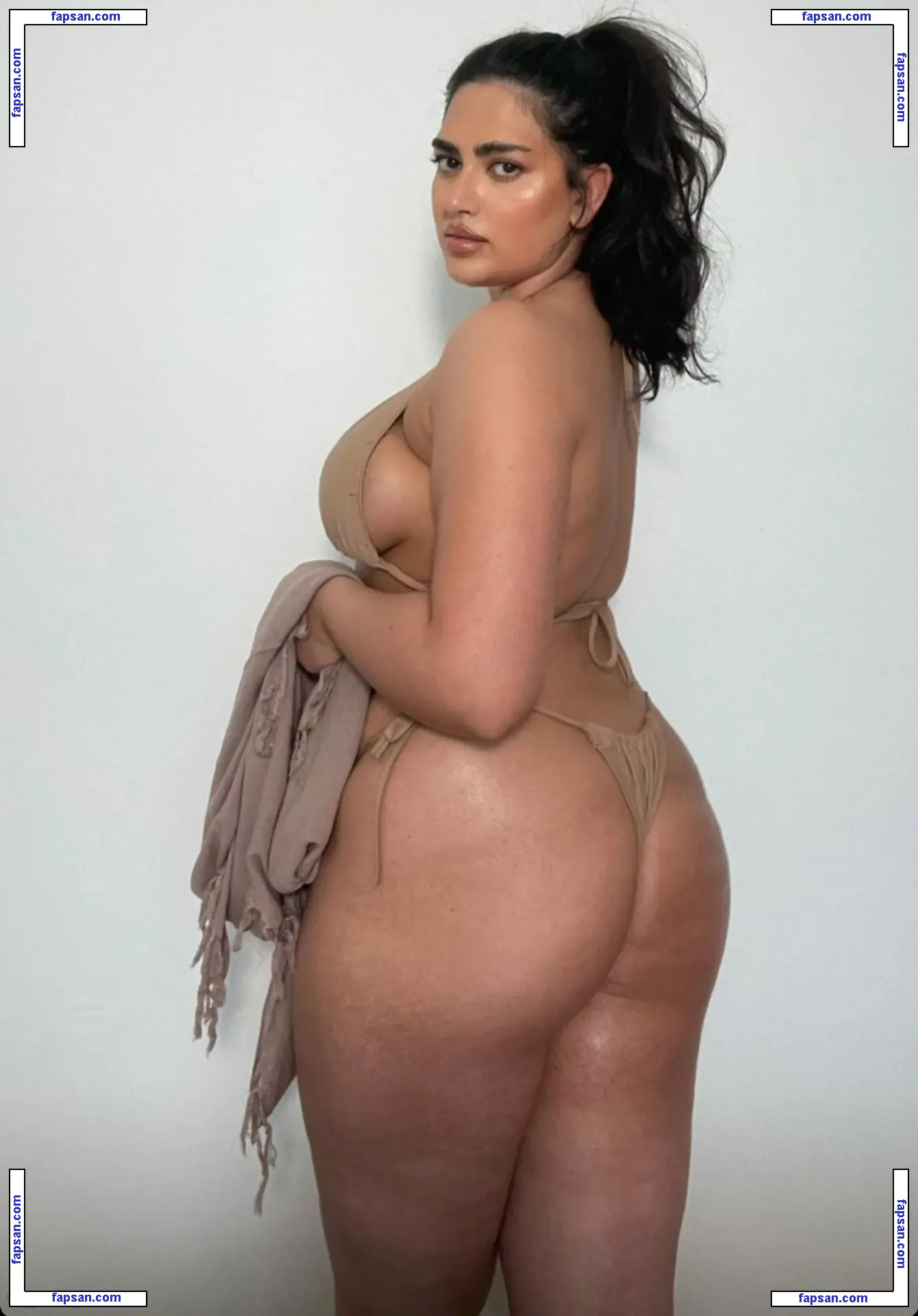 Irena Drezi nude photo #0044 from OnlyFans