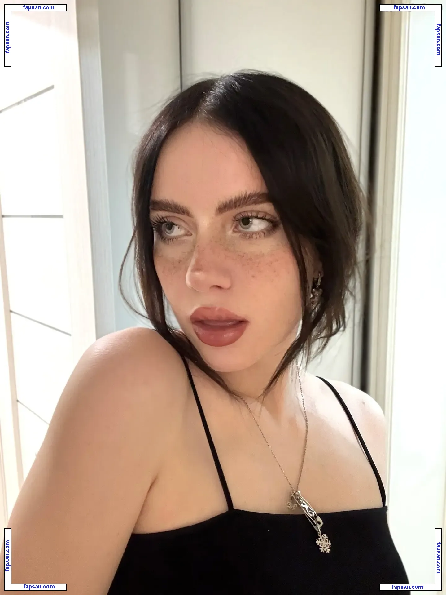 Irina Minkina голая фото #0016 с Онлифанс