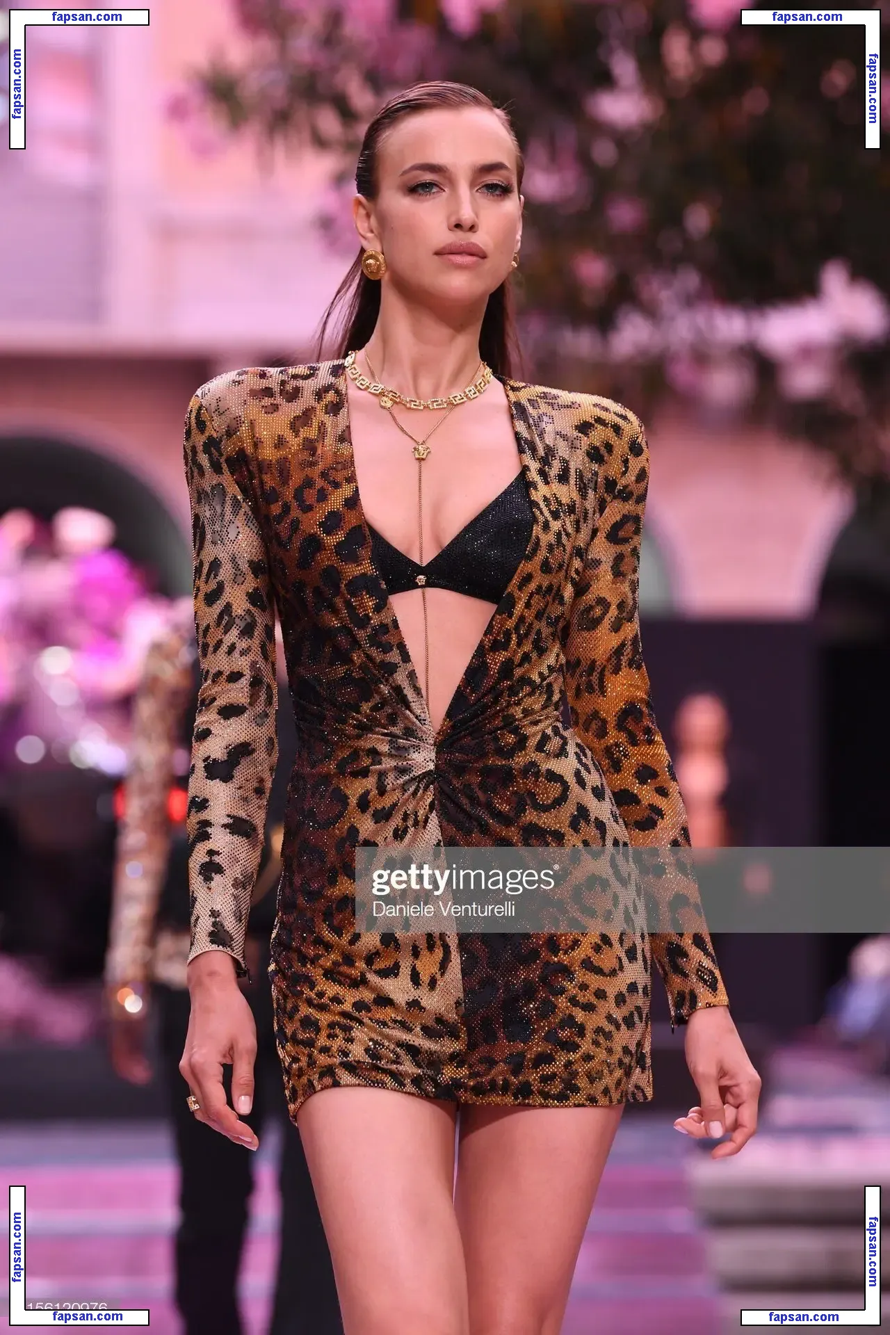 Irina Shayk nude photo #1485 from OnlyFans