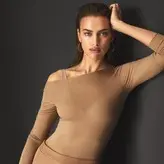 Irina Shayk nude #1590