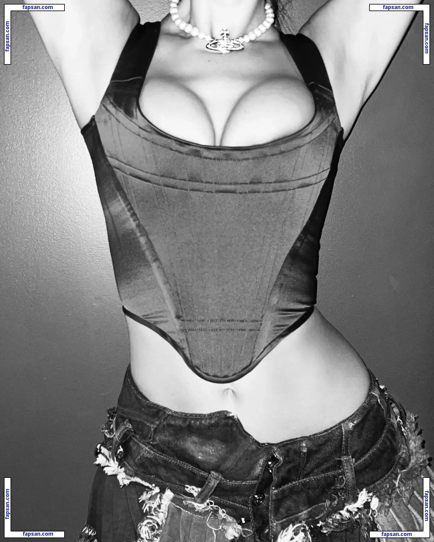 Irina Shayk nude photo #3064 from OnlyFans