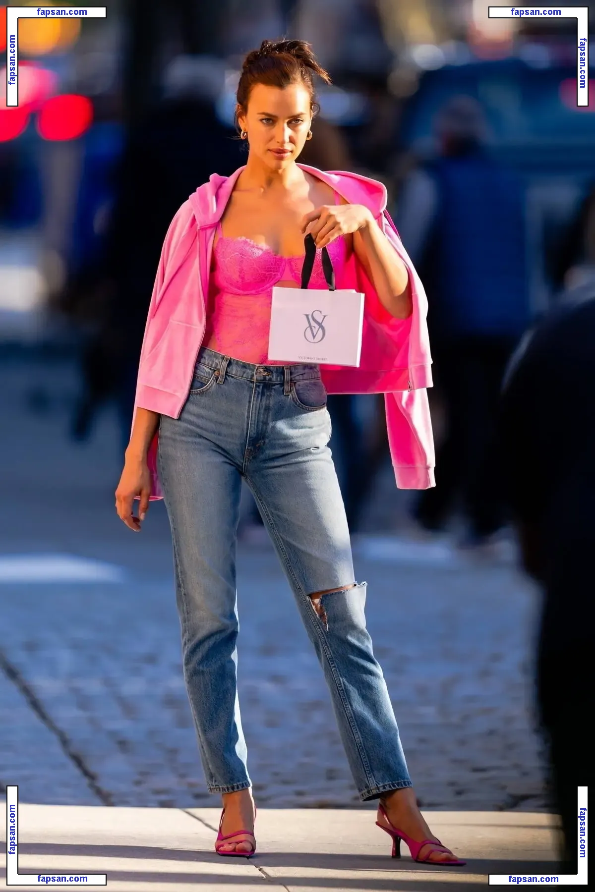 Irina Shayk голая фото #3805 с Онлифанс