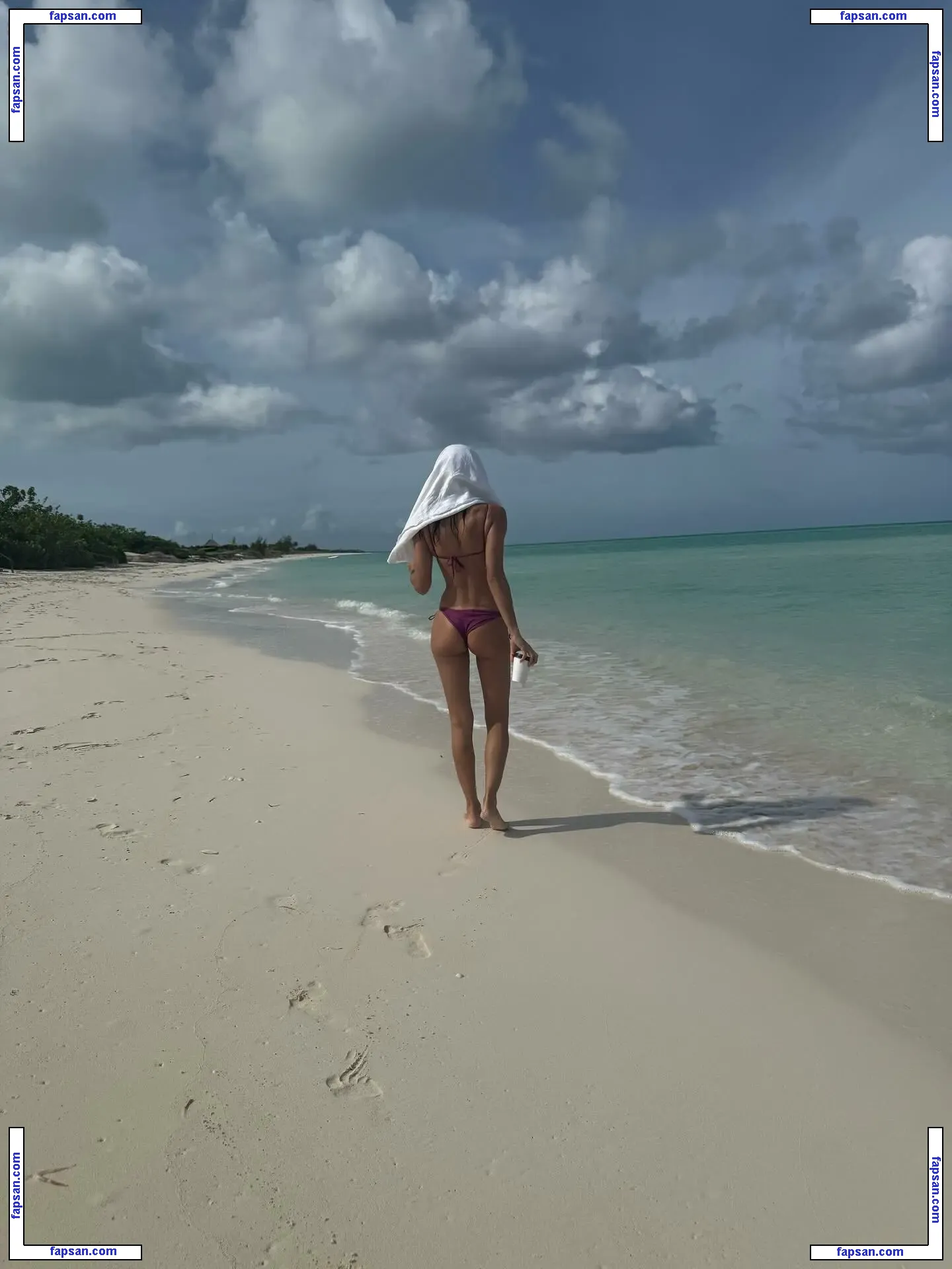 Irina Shayk nude photo #3824 from OnlyFans