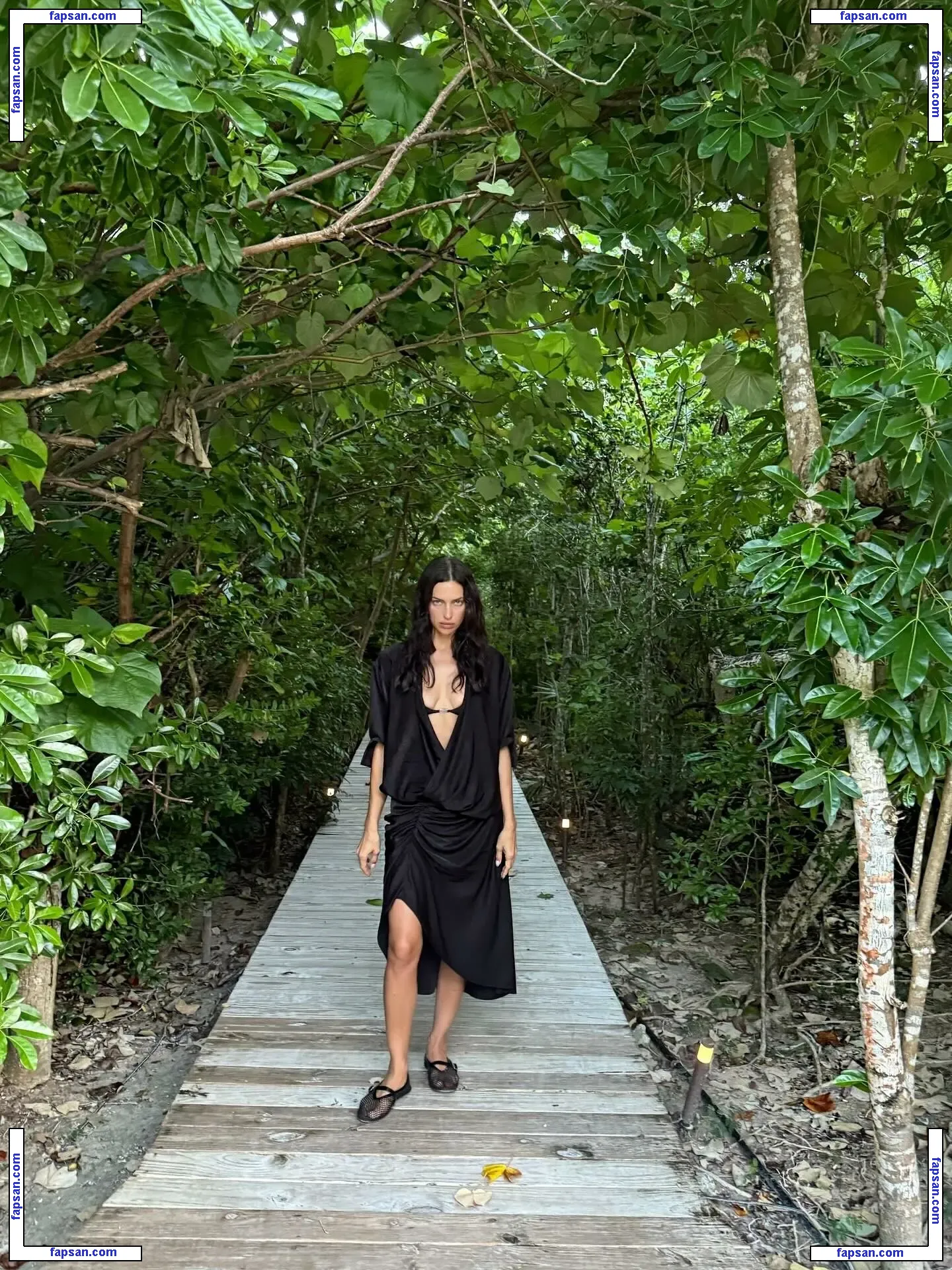 Irina Shayk nude photo #3833 from OnlyFans