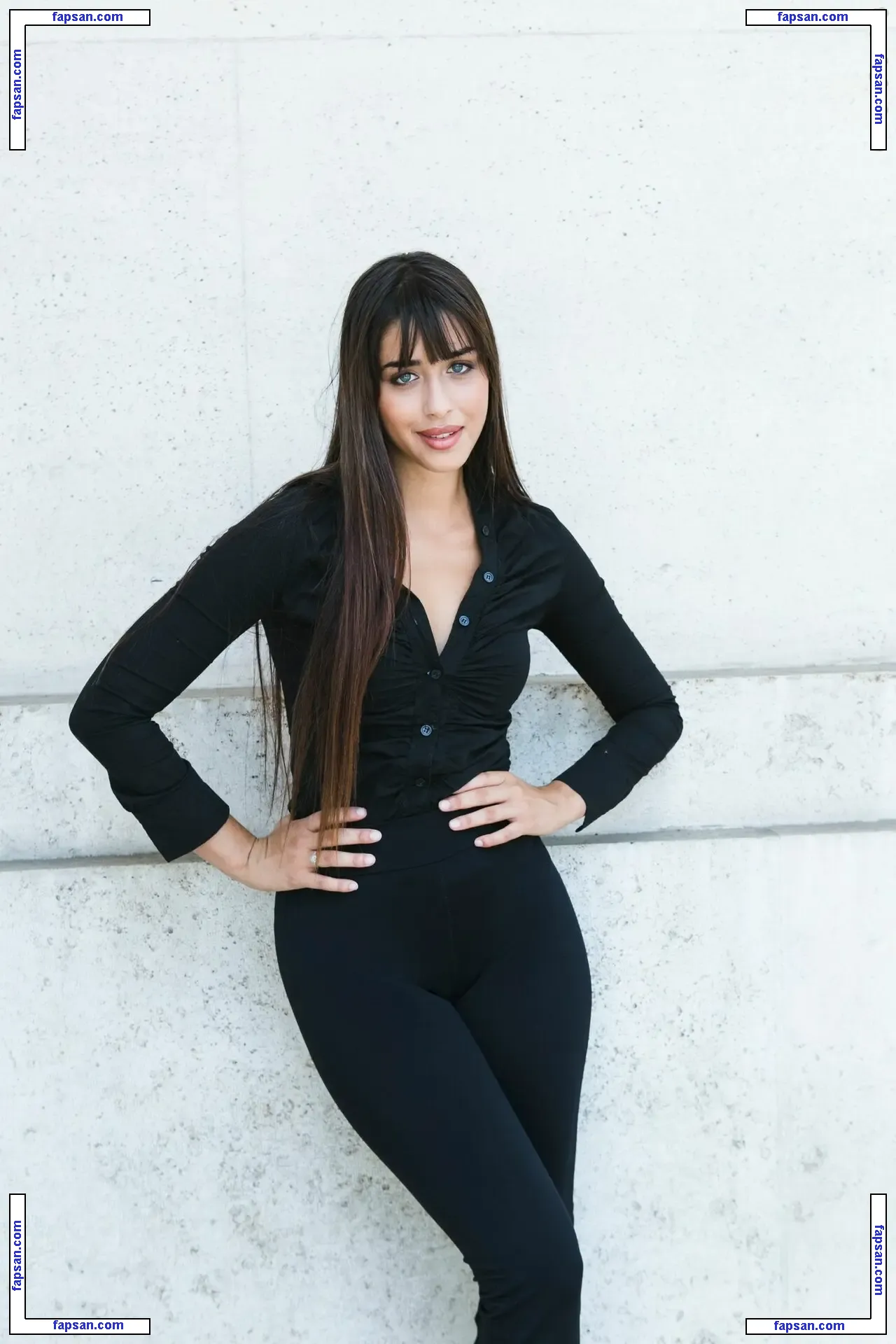 irismulas голая фото #0006 с Онлифанс