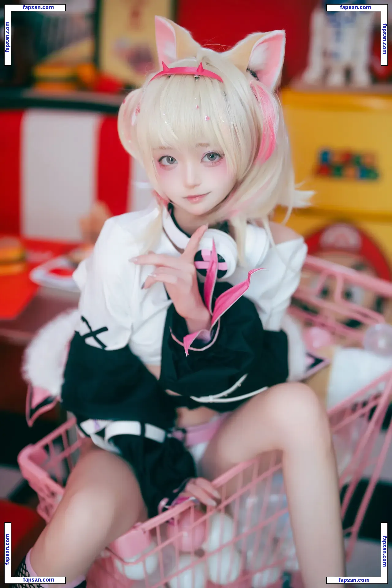 irisuare nude photo #0008 from OnlyFans