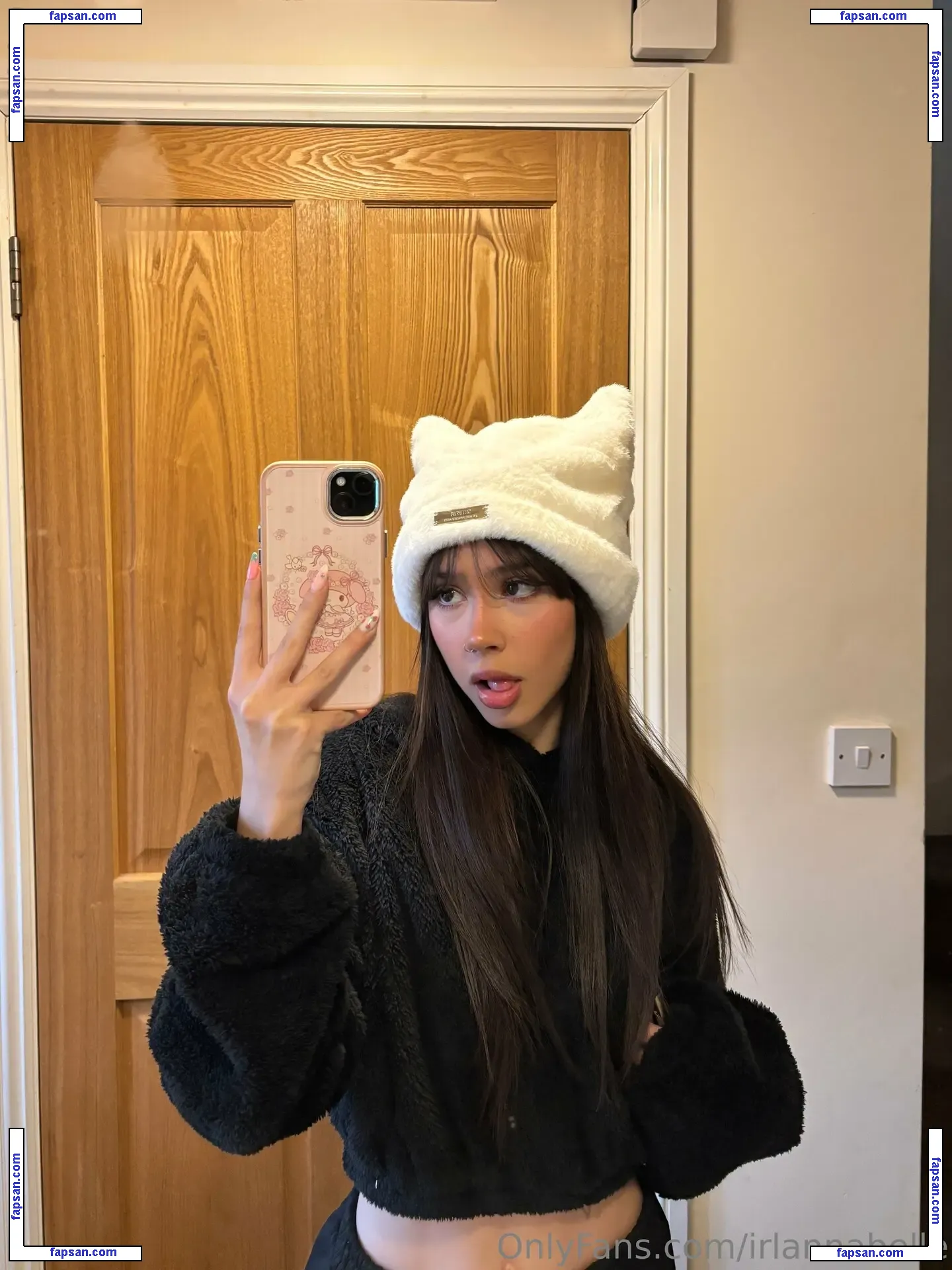 irlannabelle nude photo #0005 from OnlyFans