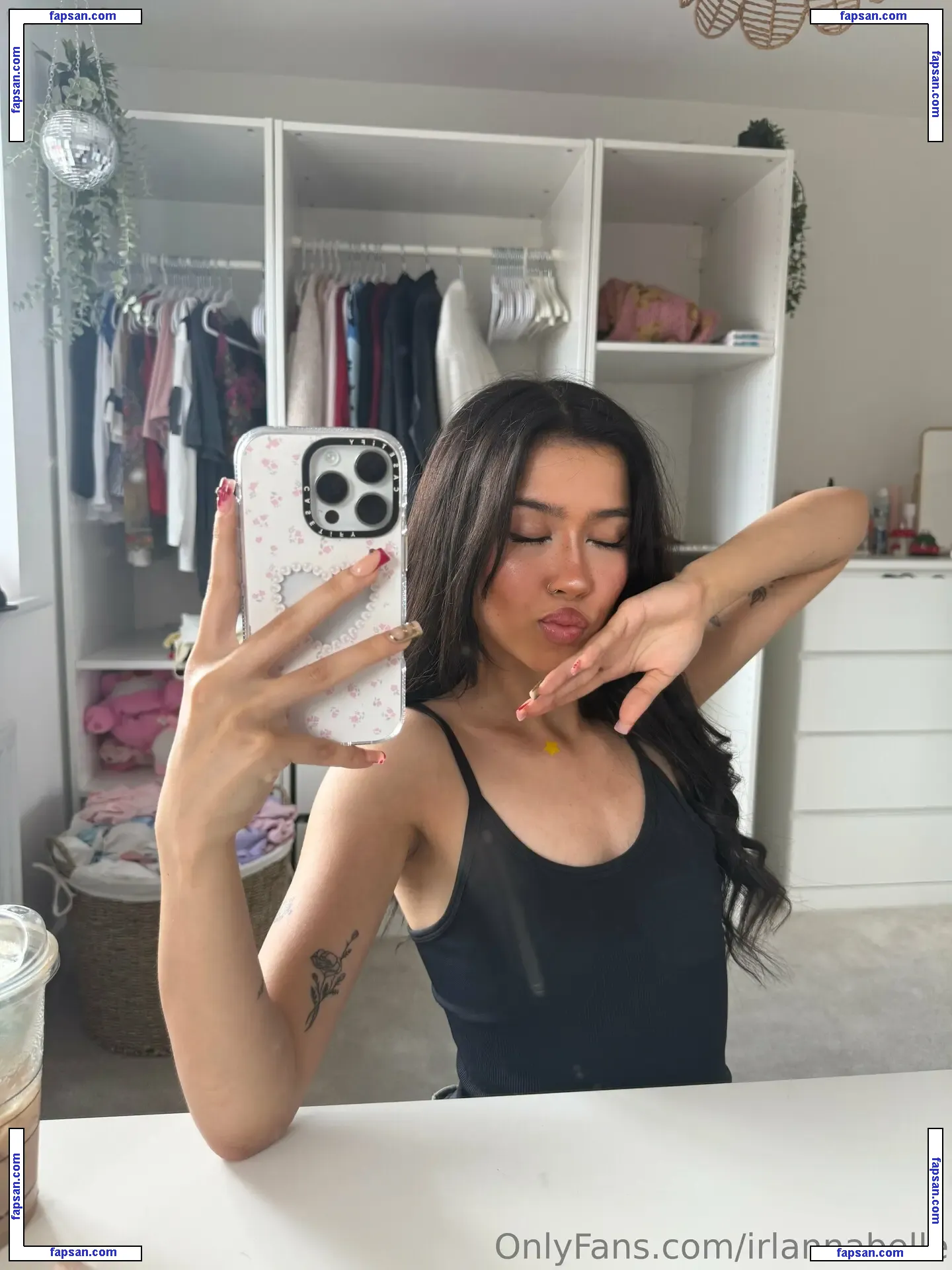 irlannabelle nude photo #0014 from OnlyFans