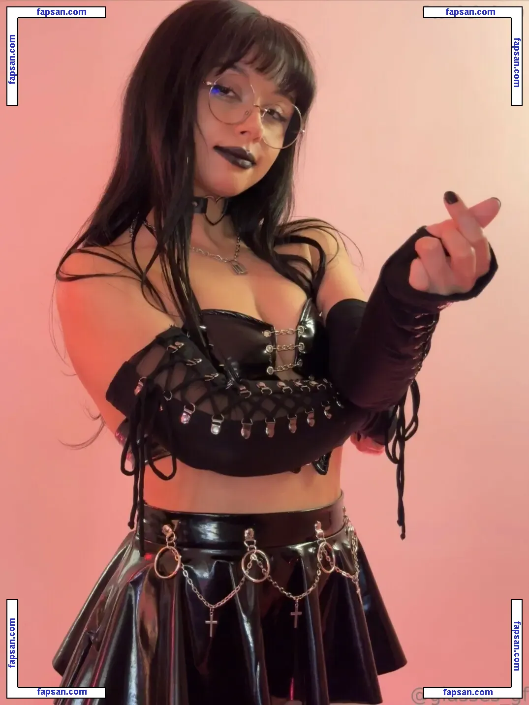 Irlupdog nude photo #0245 from OnlyFans