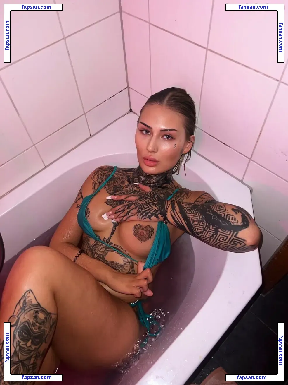 Irma Elektrisch nude photo #0001 from OnlyFans