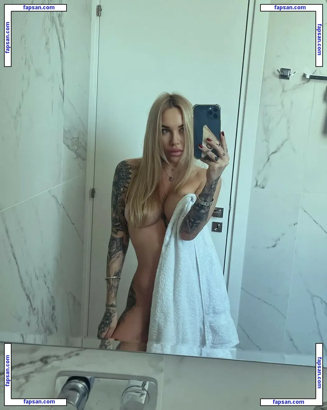 Iryna Moroziuk nude photo #0004 from OnlyFans