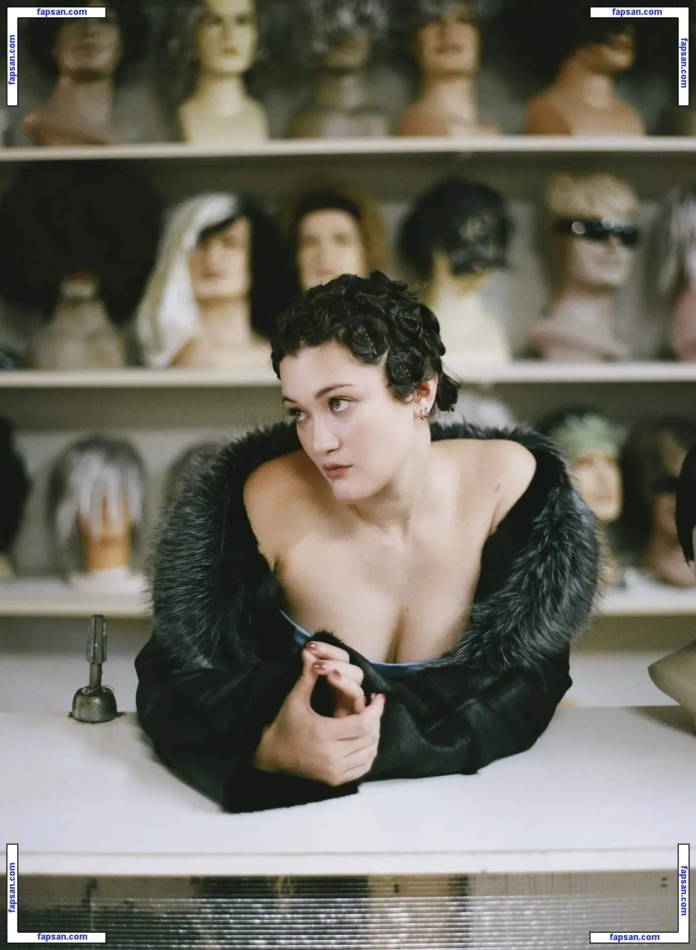 Isa Briones голая фото #0050 с Онлифанс