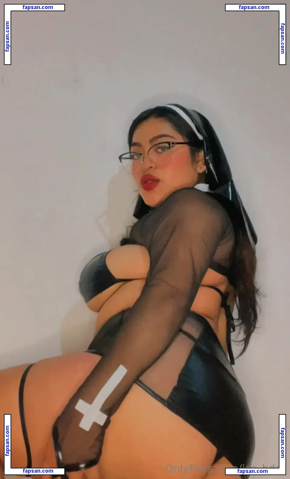 Isa Hernandez nude photo #0012 from OnlyFans