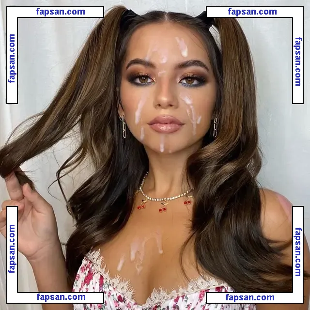 Isabela Merced nude photo #0005 from OnlyFans