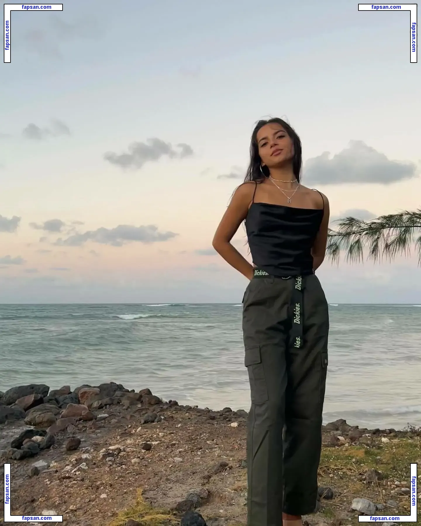 Isabela Merced nude photo #0161 from OnlyFans