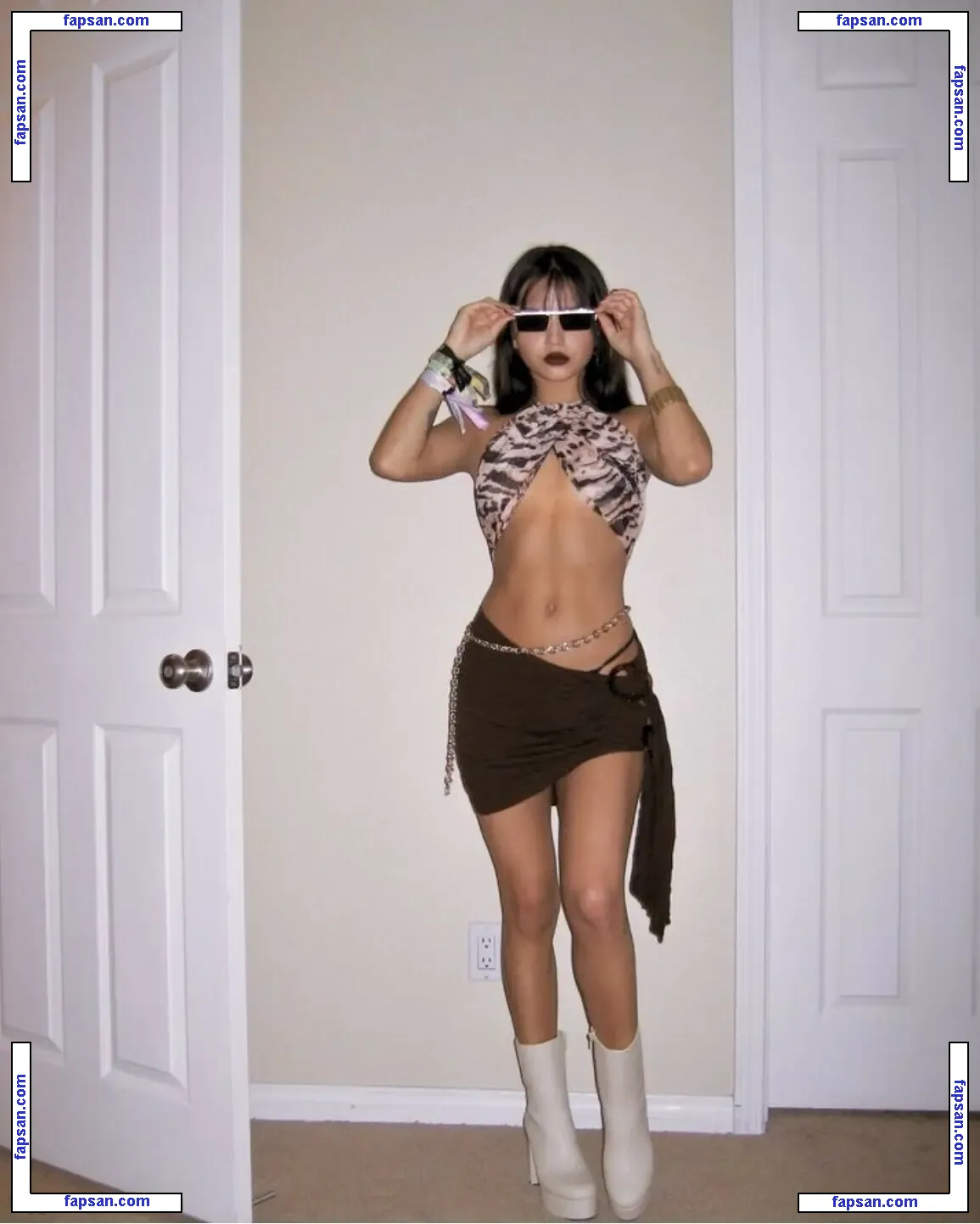Isabela Merced nude photo #0175 from OnlyFans