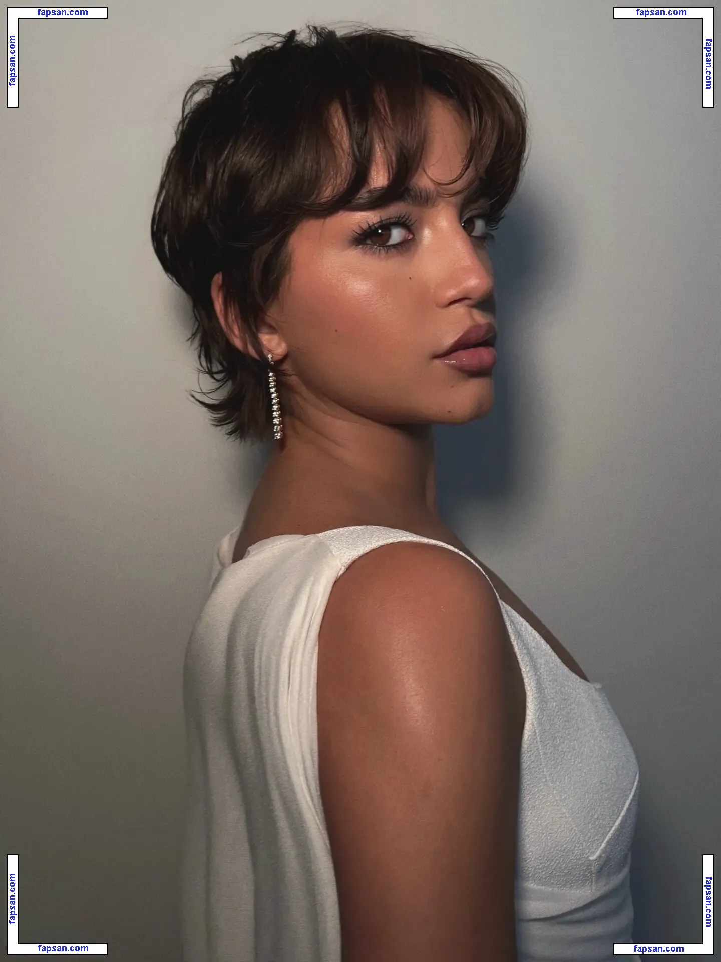 Isabela Merced nude photo #0612 from OnlyFans