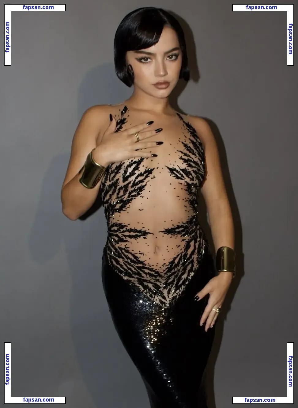 Isabela Merced nude photo #0634 from OnlyFans