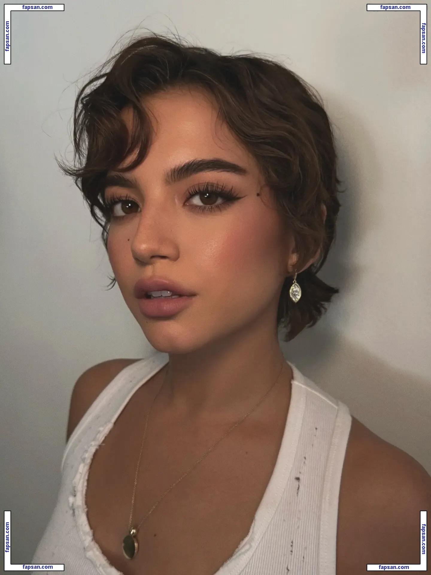 Isabela Merced nude photo #0644 from OnlyFans