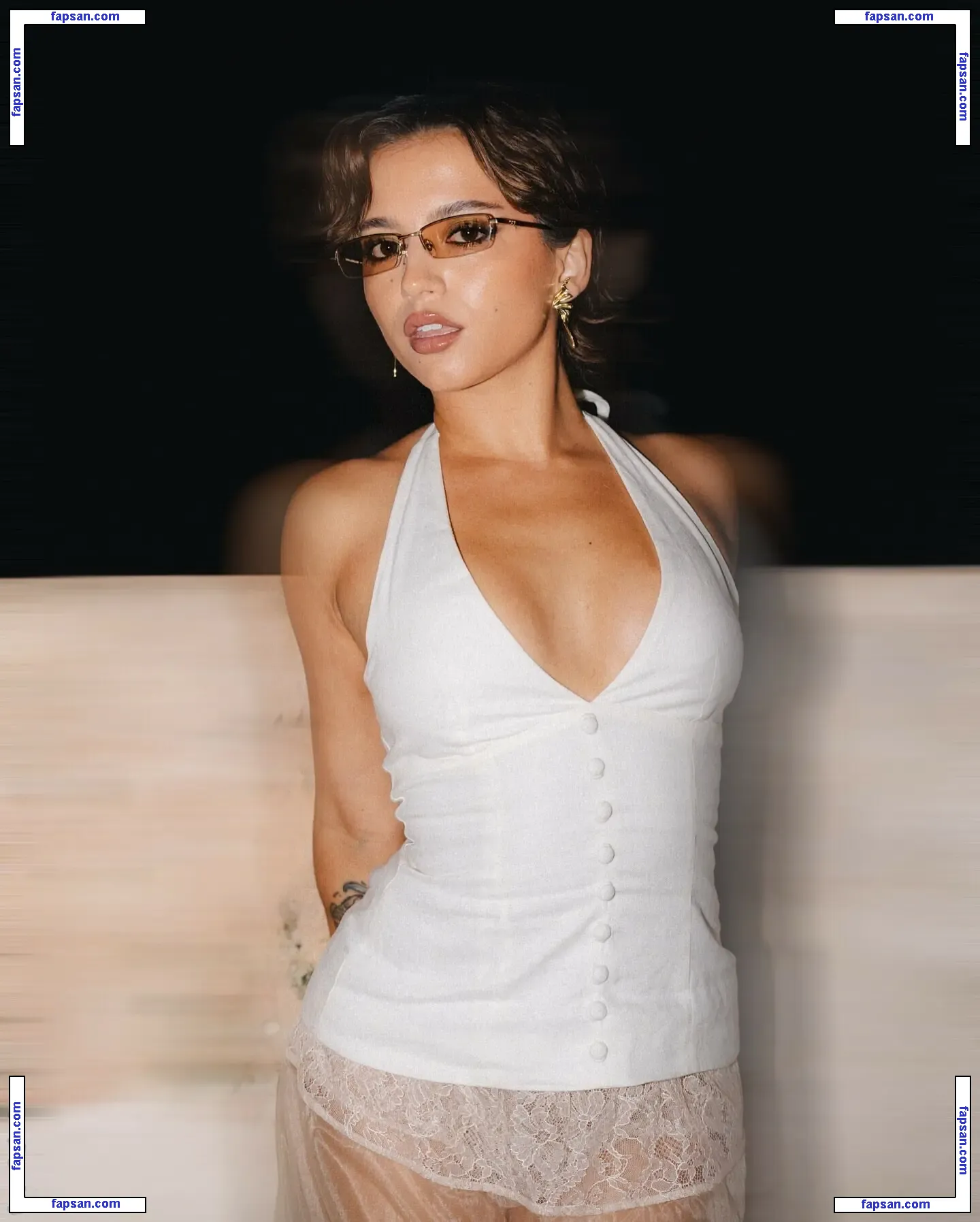 Isabela Merced nude photo #0655 from OnlyFans