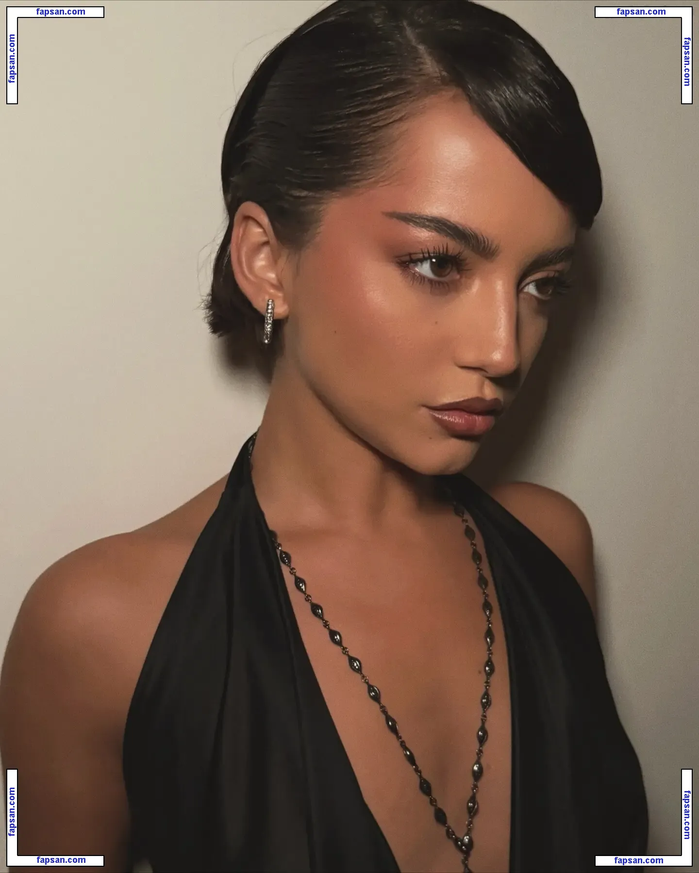 Isabela Merced nude photo #0687 from OnlyFans