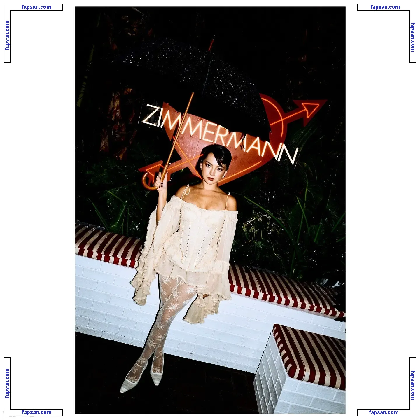 Isabela Merced nude photo #0692 from OnlyFans