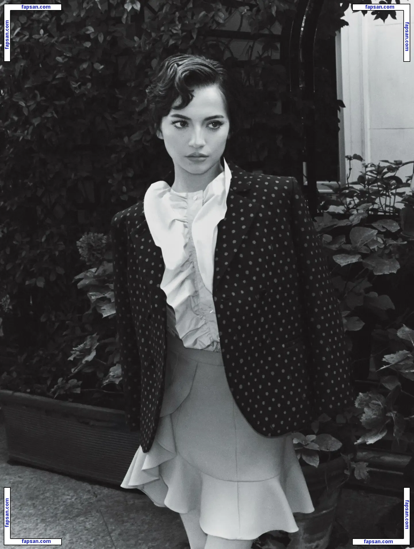 Isabela Merced nude photo #0754 from OnlyFans