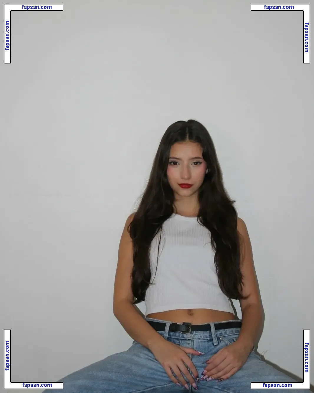 Isabele Machado Alves голая фото #0003 с Онлифанс