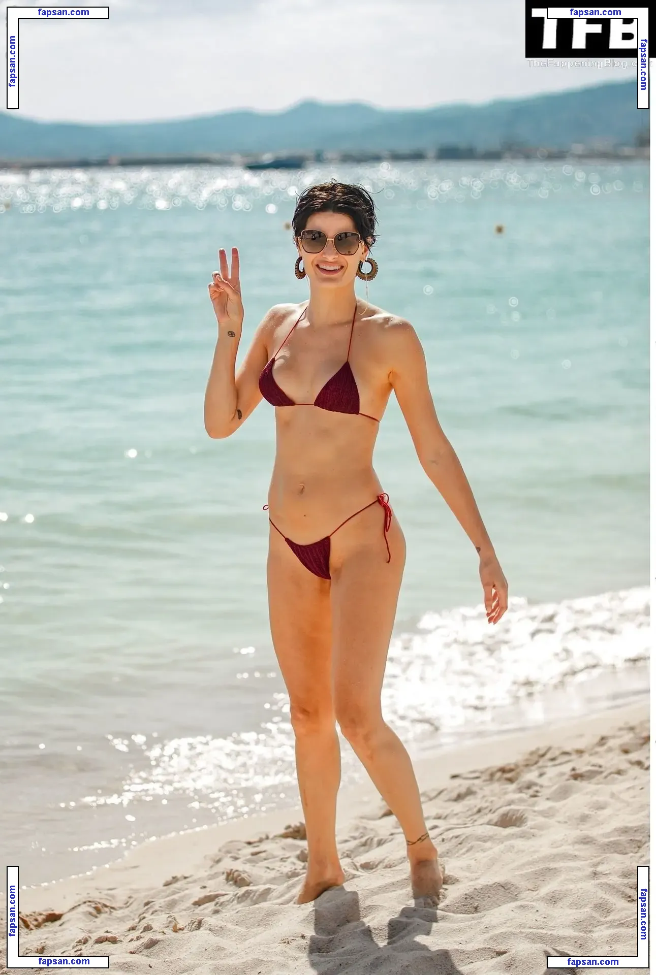 Isabeli Fontana nude photo #0747 from OnlyFans
