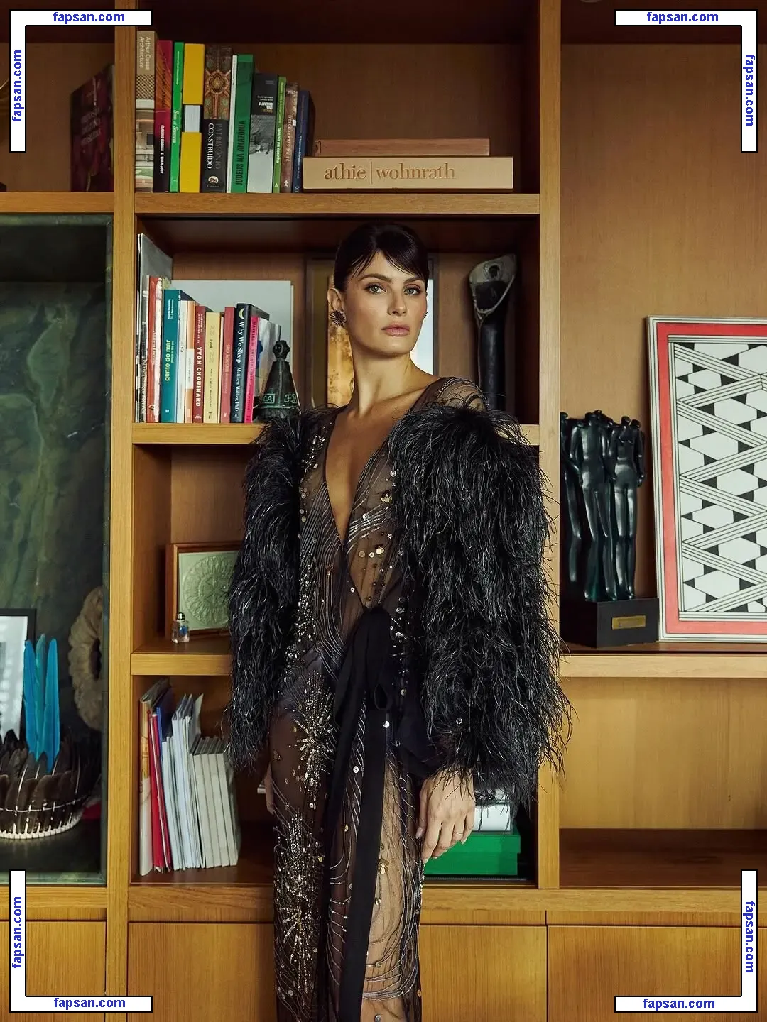 Isabeli Fontana голая фото #0859 с Онлифанс