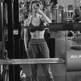 Isabella Blake-Thomas nude #0002