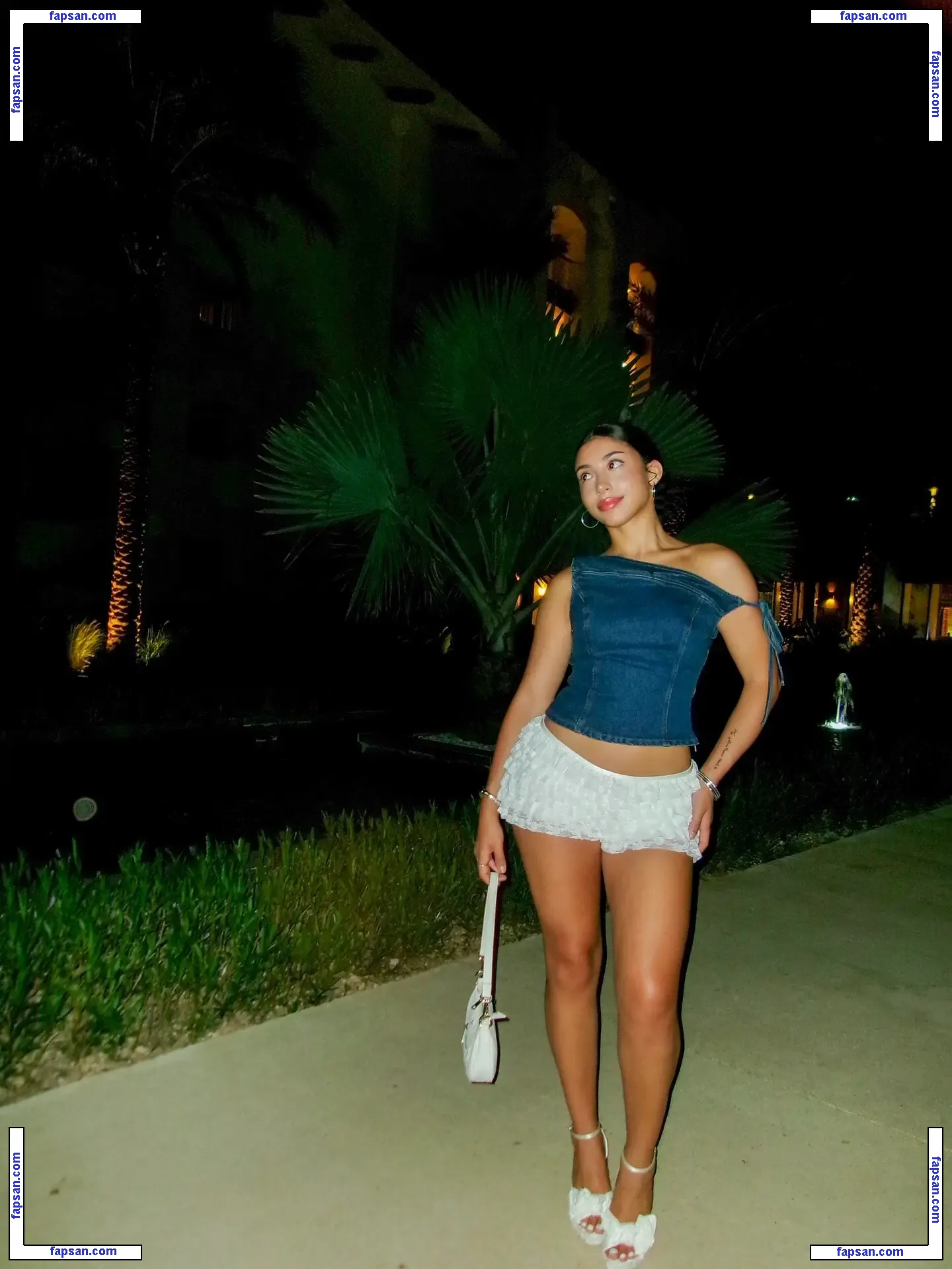 Isabella Ferreira nude photo #0003 from OnlyFans