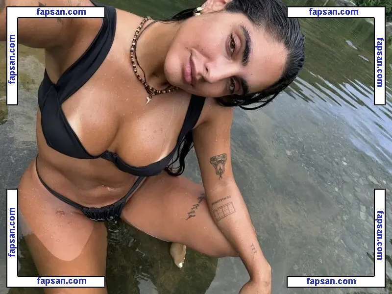 Isabella Lader nude photo #0001 from OnlyFans
