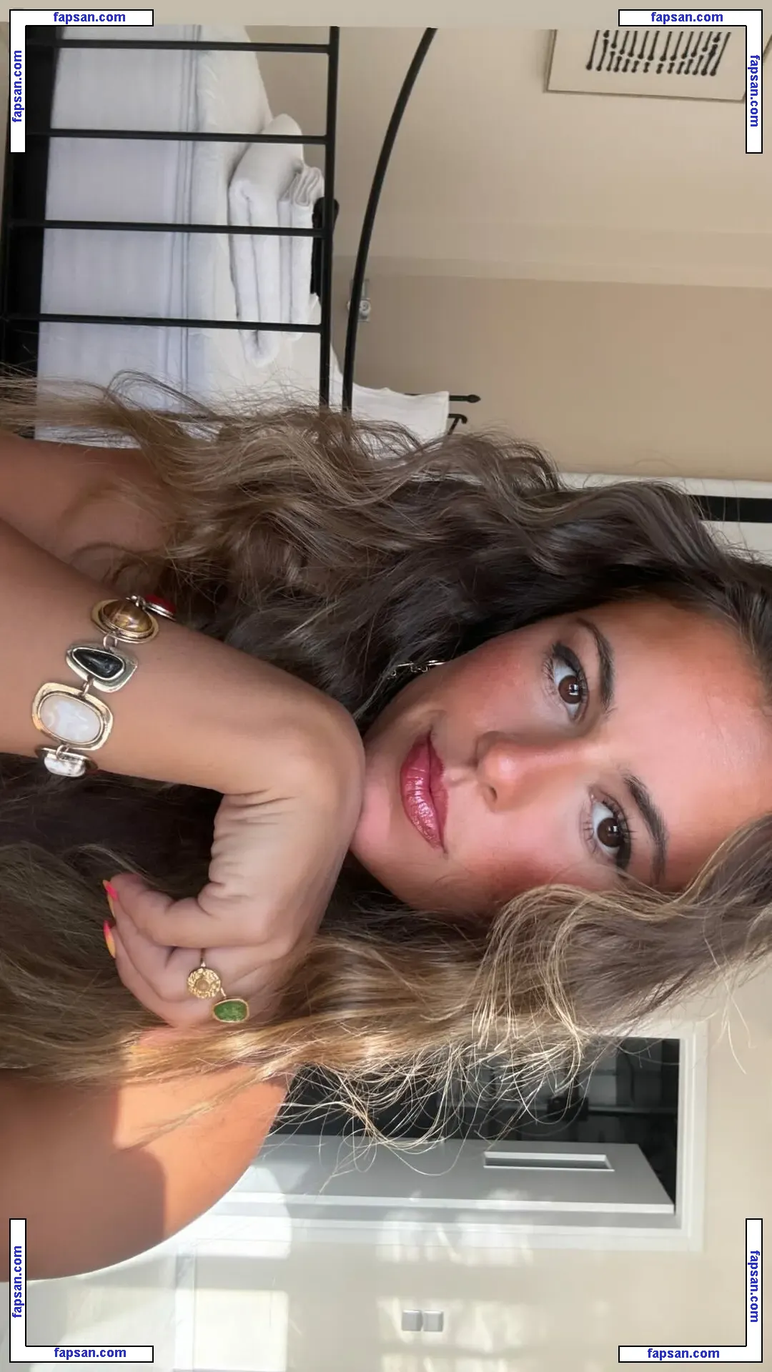 Isabella Lauren nude photo #0142 from OnlyFans