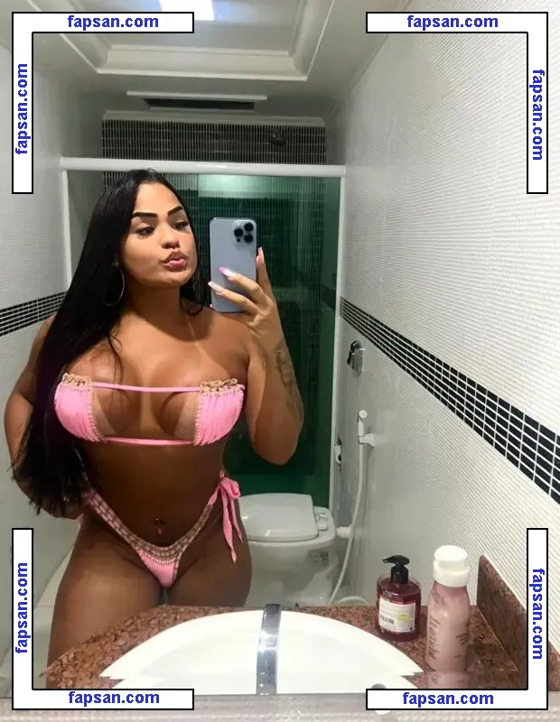 Isabella Reis nude photo #0003 from OnlyFans
