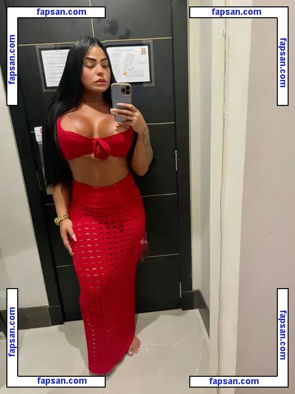 Isabella Reis nude photo #0013 from OnlyFans