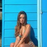 Isabelle Clarke голая #0095