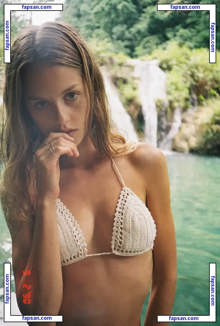 Isabelle Cornish nude photo #0030 from OnlyFans